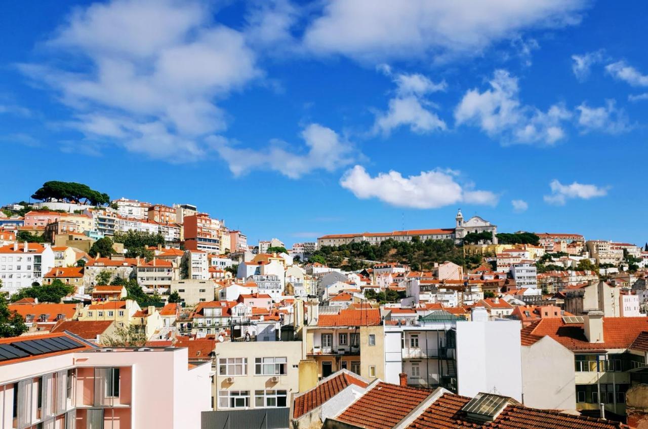 Amazing Downtown Apt With Small Balcony With View Over The Castle Lisboa 外观 照片